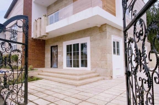 ویلا ساحلی مستقل در سرخرود
