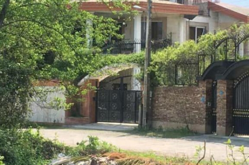 ویلا با حیاط در نوشهر شمال