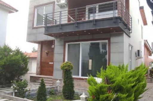 ویلا رویان شهرکی جنگلی  1