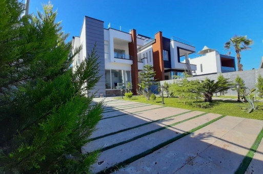 خرید ویلا در مازندران کنار جنگل  1