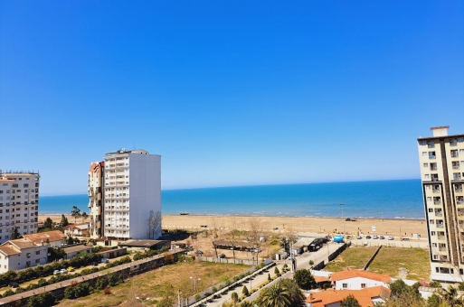 خرید اپارتمان ساحلی در سرخرود دید به دریا